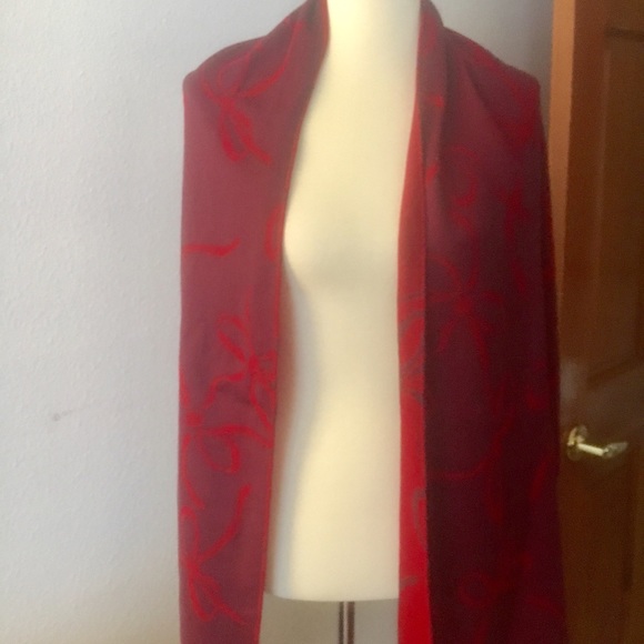 Reversible Scarf - Picture 3 of 3